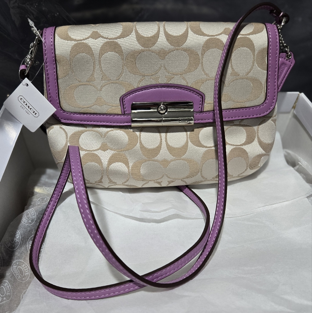 NWT | Coach Kristin Crossbody Khaki/Lavender